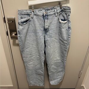 Old Navy Light Blue High-Rise Curvy Jeans
